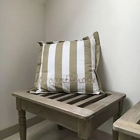 Le Logis Aux Bulles Couette-café