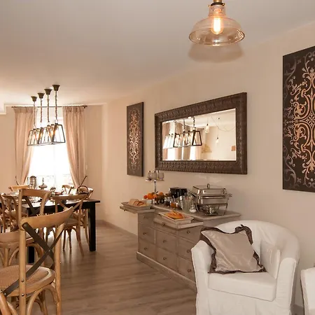 Le Logis Aux Bulles 3*