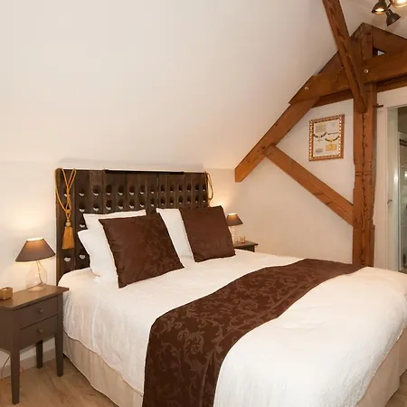 Le Logis Aux Bulles Bed & Breakfast 3*